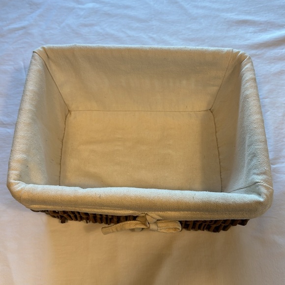 Wicker Basket - Picture 2 of 5